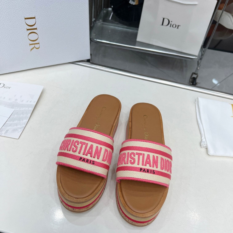 ch**an D*or slippers